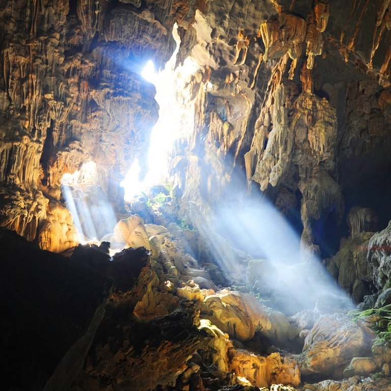 Les grottes de Vang Vieng