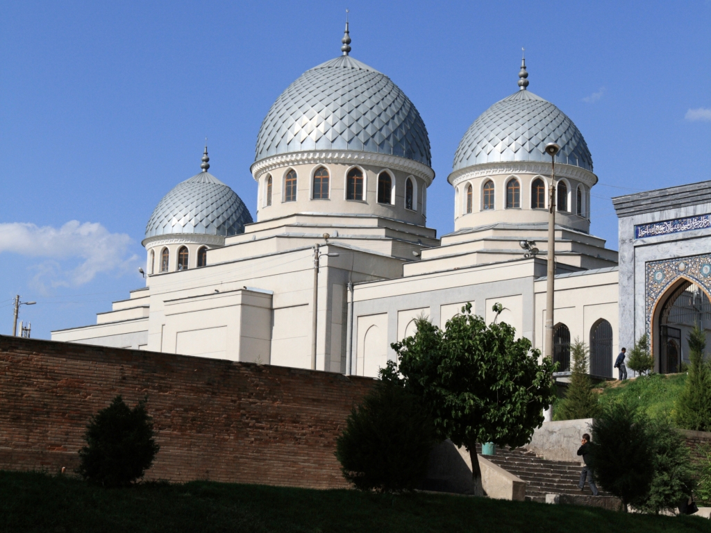 Tachkent, « La Ville de Pierre »