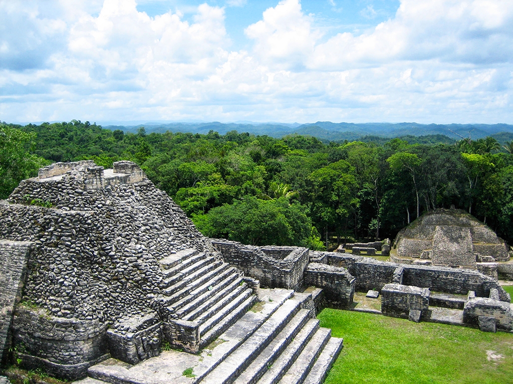 Le site Maya, le plus important du Belize…