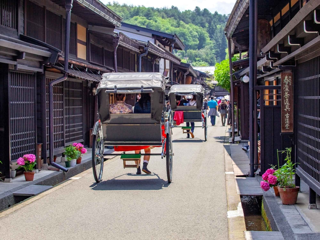 Takayama: le charme authentique au cœur des montagnes